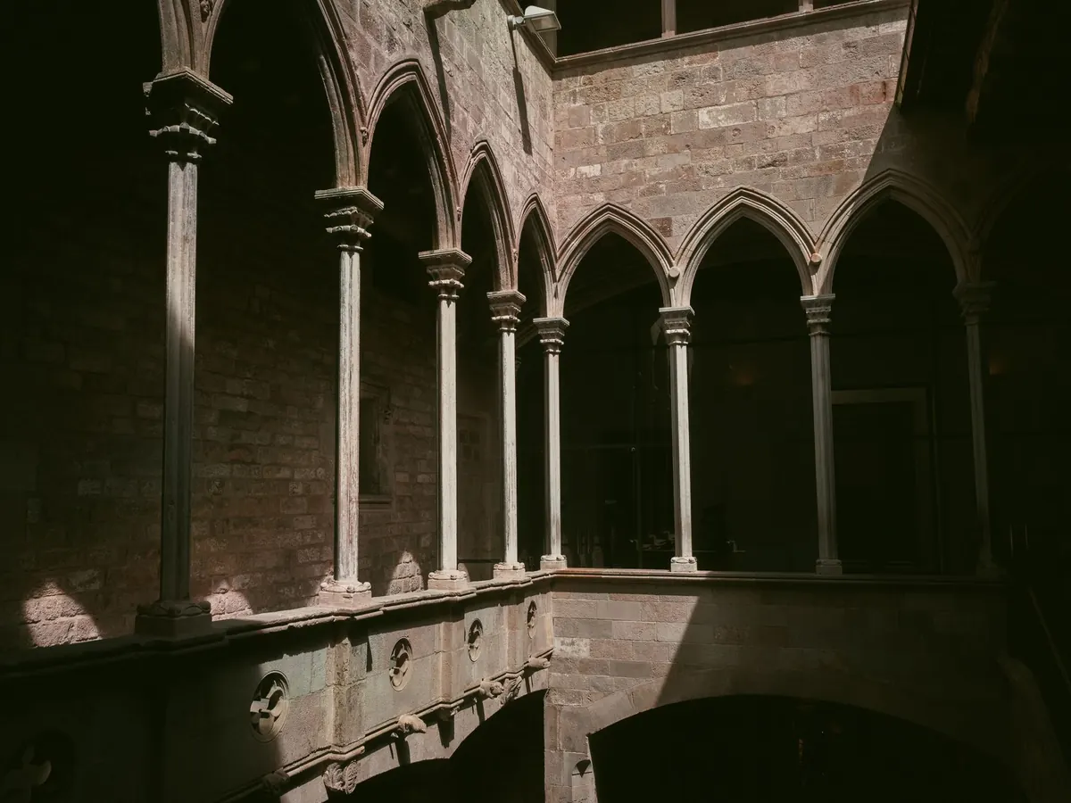 Monastic Daily Life: A Checklist of the Hours, Vows, and Work